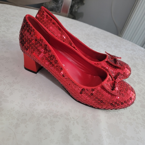 Shoes - Women's Red sequined shoes